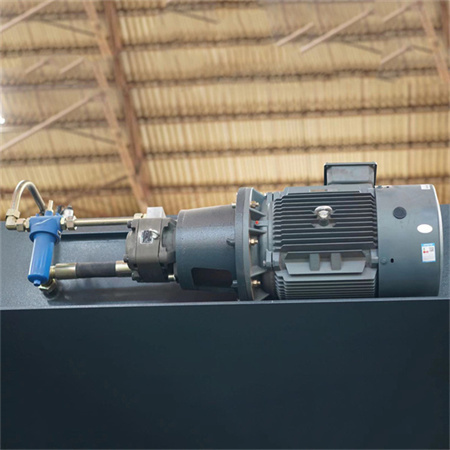 Прес кочница ВЦ67К-100 тона хидраулична машина за савијање од 3,2 метра може бити опремљена НЦ системом