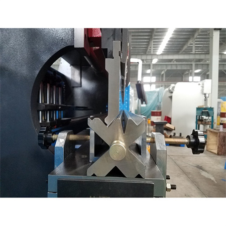 Хидраулична машина за савијање високе прецизности, ЦНЦ 3 + 1 осовинска преса кочница са ДА52С системом за формирање угљеника и нерђајућег челика