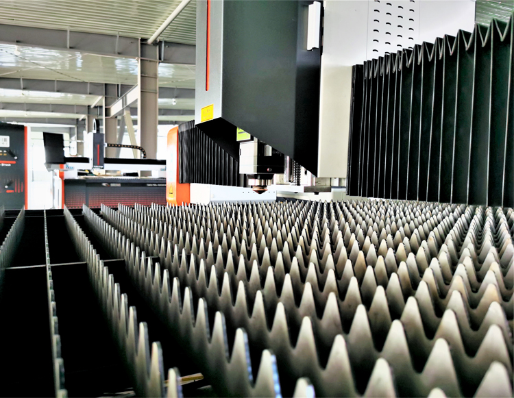 3015 машина за ласерско сечење влакана за брзо сечење металних материјала од 1-6 мм