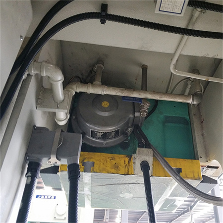 Фабричка хидраулична комбинована машина за пробијање Е21 за обраду лима Кина ЦЕ